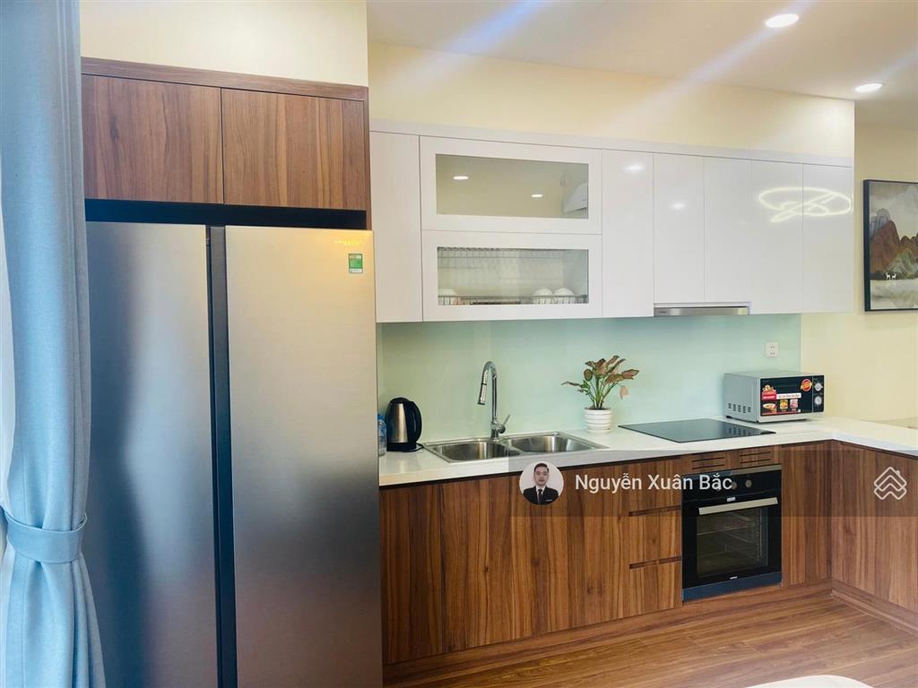 Bán gấp cc golden park tower, giá siêu hời, 11 tỷ vnd, 95m2, 3pn, 2wc, đông nam nhận nhà ngay