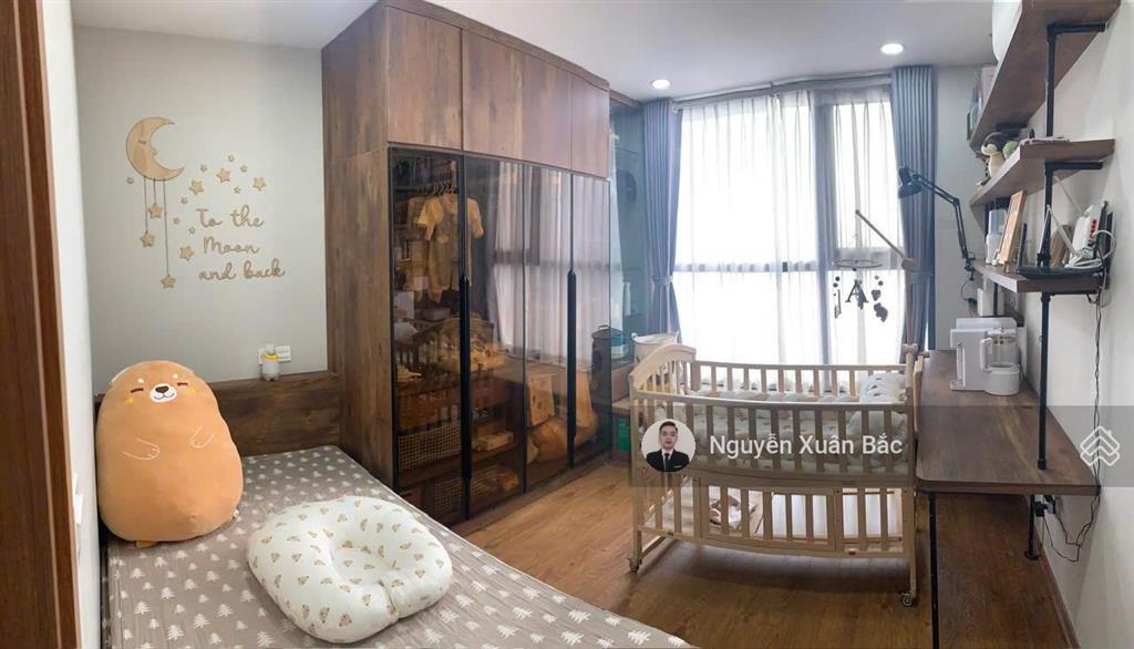 Đổi căn to! cần bán gấp căn 2 ngủ 80m2 nhà đẹp rất được lộc tầng trung giá thương lượng trực tiếp