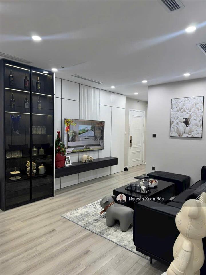 Bán căn hộ chung cư 3n2vs home city trung kính, 11 tỷ vnd 95 m2 chính chủ, giá ưu đãi, ngay