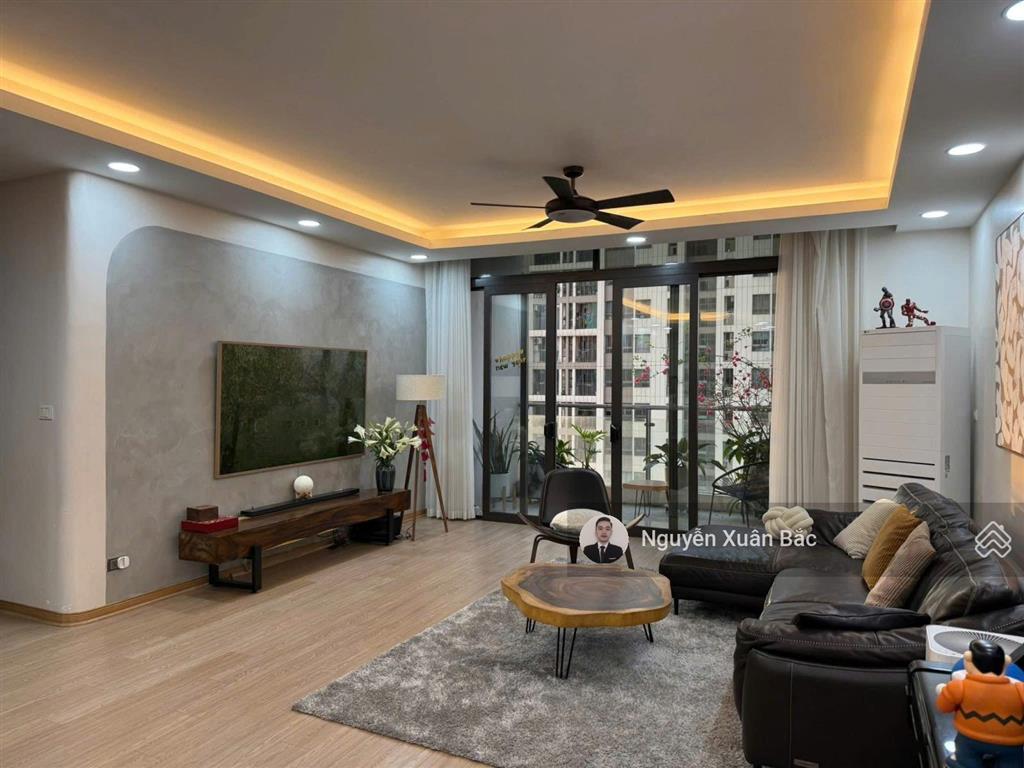 Chính chủ bán căn hộ tâm huyết 3n3vs tại dolphin plaza trần bình full nội thất 164m2 giá 76tr/m2
