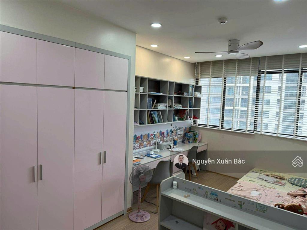Chính chủ bán căn hộ tâm huyết 3n3vs tại dolphin plaza trần bình full nội thất 164m2 giá 76tr/m2