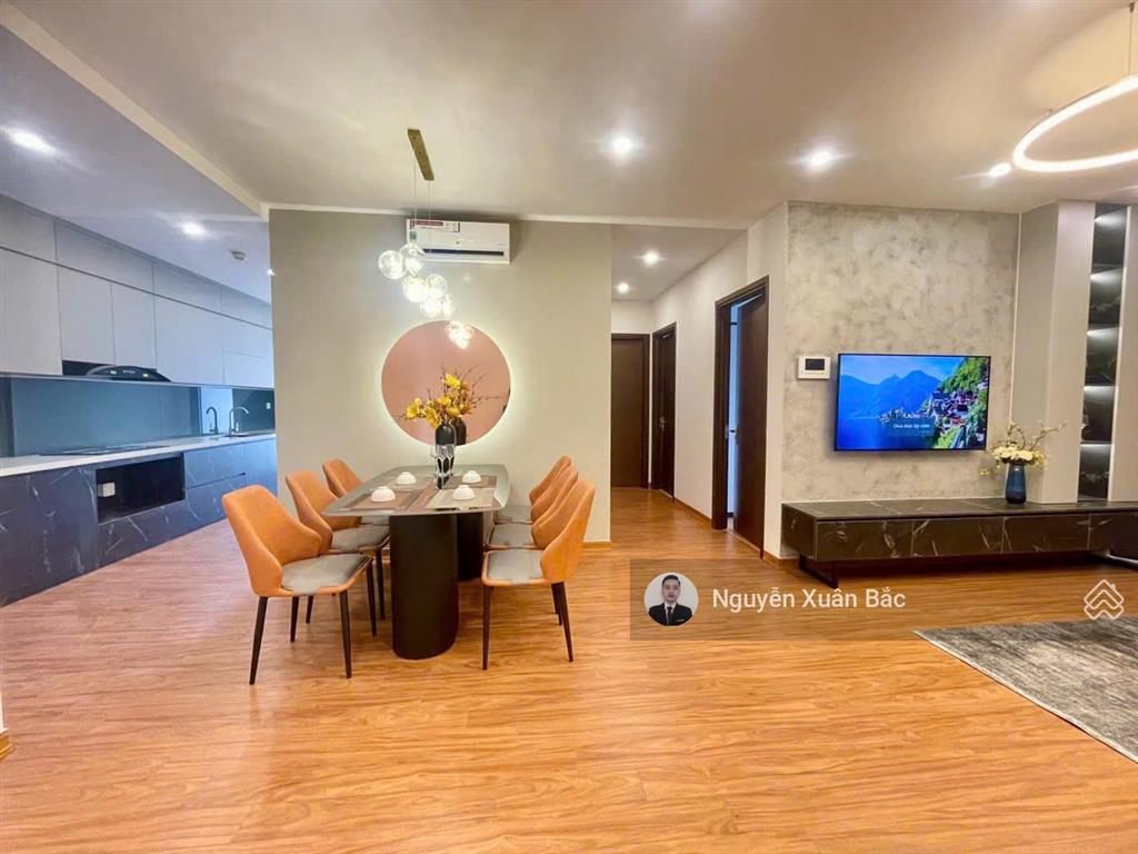 Chính chủ thiện chí bán căn 3pn full nội thất 95m2 giá chuẩn chỉ 9,3 tỷ không báo ảo  0877 982 ***