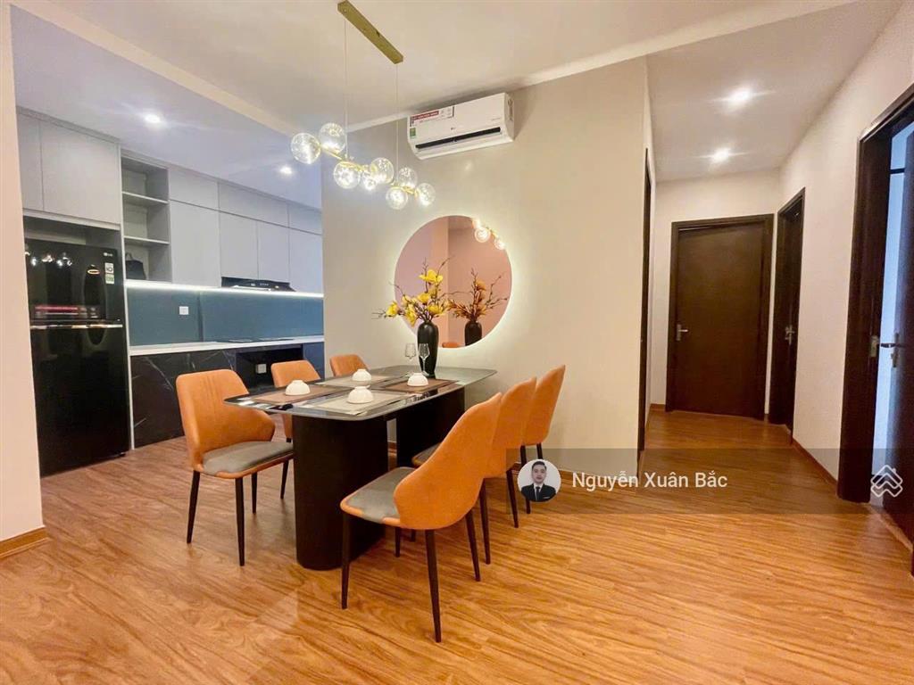 Chính chủ thiện chí bán căn 3pn full nội thất 95m2 giá chuẩn chỉ 9,3 tỷ không báo ảo  0877 982 ***