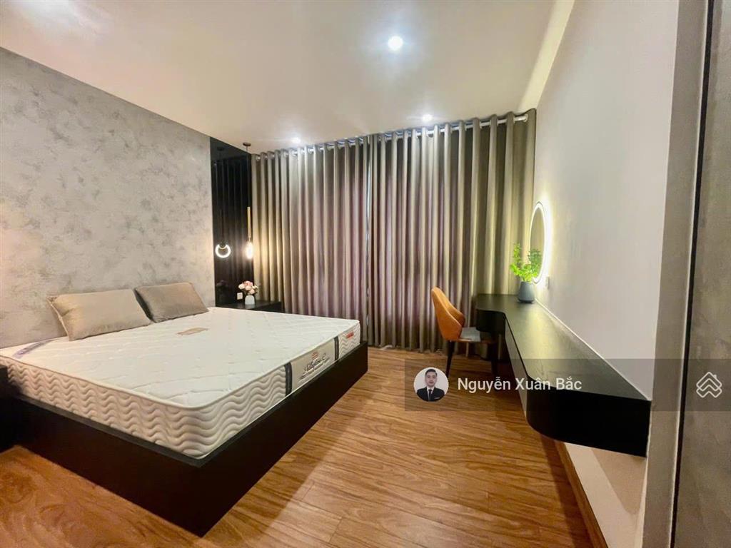 Chính chủ thiện chí bán căn 3pn full nội thất 95m2 giá chuẩn chỉ 9,3 tỷ không báo ảo  0877 982 ***