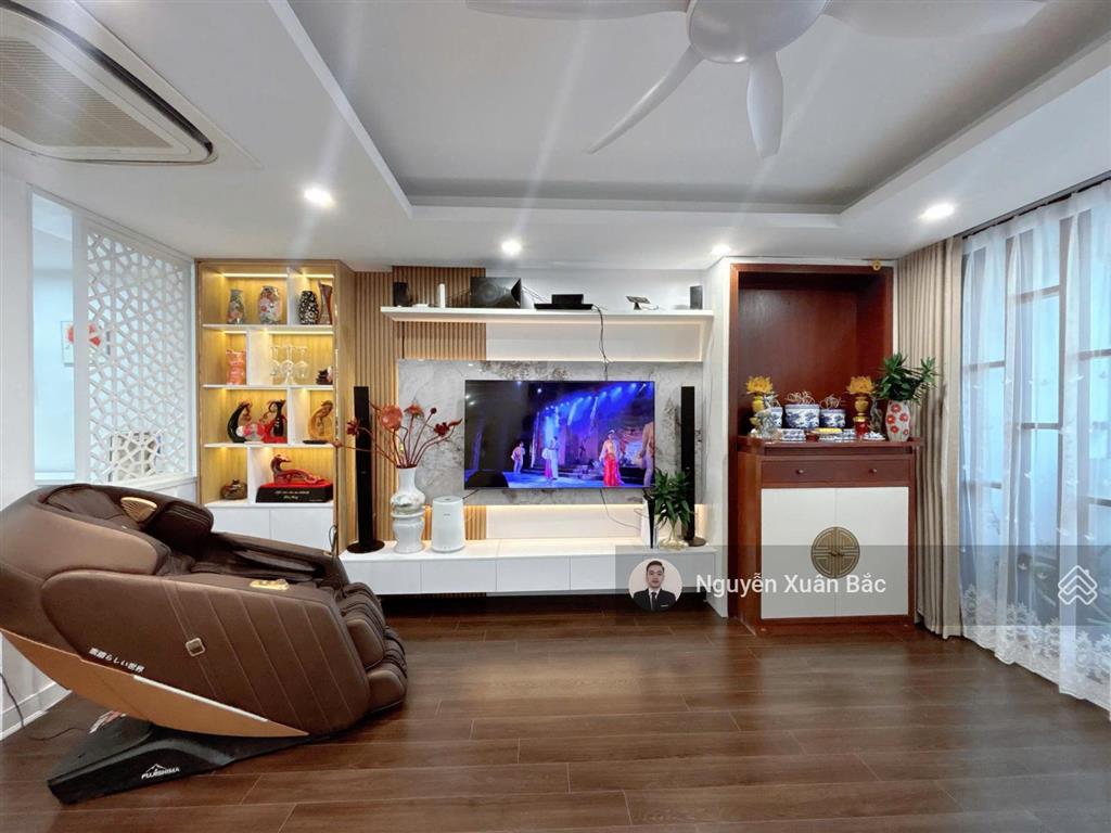 Chính chủ thiện chí bán căn hộ 3n2v2 159m tại flc landmark lê đức thọ full nội thất giá chỉ 70tr/m2