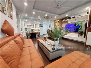 Chính chủ thiện chí bán căn hộ 3n2v2 159m tại flc landmark lê đức thọ full nội thất giá chỉ 70tr/m2