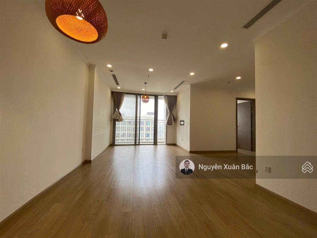 Chủ nước ngoài về nước cần bán gấp căn hộ 3n2vs 106m2 tại tòa a1  vin gardenia giá chỉ 10,35 tỷ