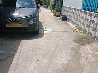 Bán nhà gần ubnd hưng long  phước lý (cần giuộc cũ), 1 trệt 1 lầu giá chỉ 1.55 tỷ có ra lộc