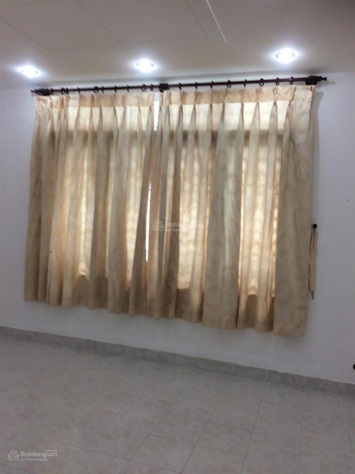 Bán đất tặng 2 căn nhà 1 trệt, 2 lầu, sân thượng, có 8 phòng cho thuê quận bình thạnh