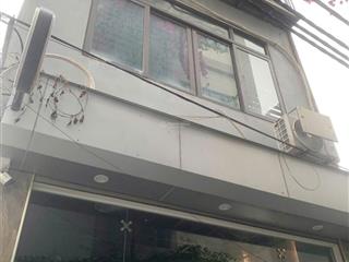 Bán nhà 3 tầng ngô xuân quảngtrâu quỳgia lâmngõ thông 31ha 7 chỗ chạy quanhgiá chỉ 160tr/m2