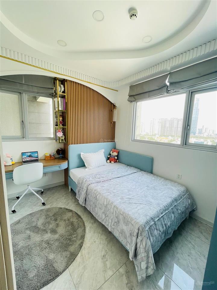Căn hộ 2pn paris hoàng kim (thủ thiêm) sắp có sổ hồng. giá 7.9 tỷ. chiết khấu 8%. tặng 24 tháng pql