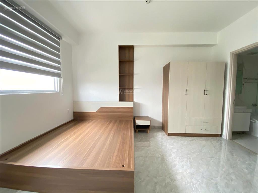 Cho thuê gấp căn hộ 2pn 2wc  full nội thất tại paris hoàng kim. 19 triệu. vào ở ngay.  xem nhà