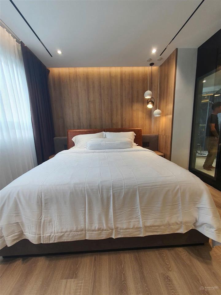 Cần cho thuê cc cộng hòa plaza dt 70m2, 2pn có nội thất giá 13tr/tháng.  0909 368 *** hân