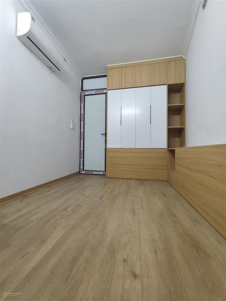 Chính chủ cần bán căn nhà tại thanh xuân 4 tâng , 3 ngủ full nội thất chỉ 3.65 tỷ
