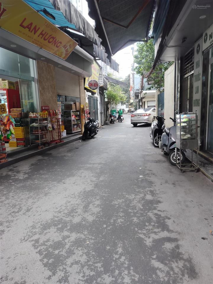 Bán nhà nguyễn trãi thanh xuân 4 tầng 1 tum kinh doanh gần royal city dòng tiền ổn định