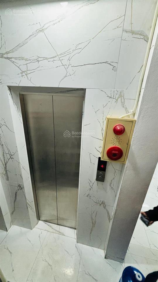 Trường chinh 79m 7 tầng 30 căn ccmn dòng tiền 160 triệu/tháng cách phố 30m