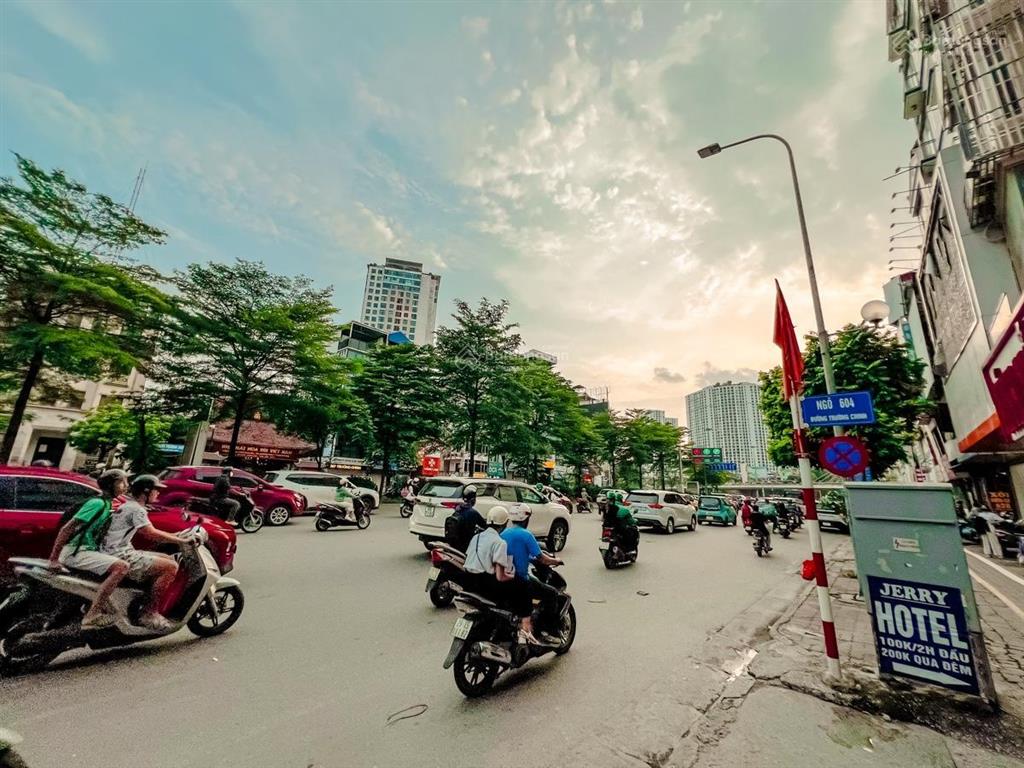 Trường chinh 44m x 4 tầng ô tô đỗ cổng ngõ thông cách mặt phố 20m kinh doanh nhỏ