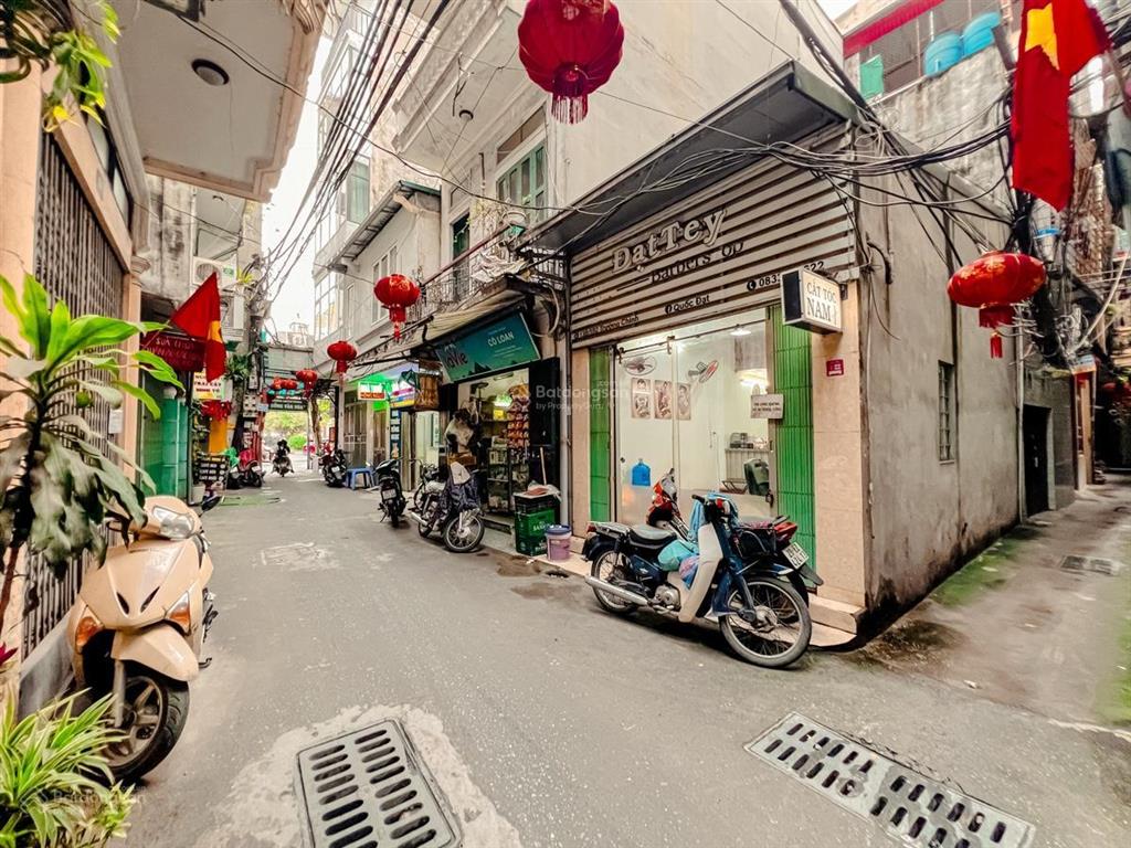 Trường chinh 44m x 4 tầng ô tô đỗ cổng ngõ thông cách mặt phố 20m kinh doanh nhỏ