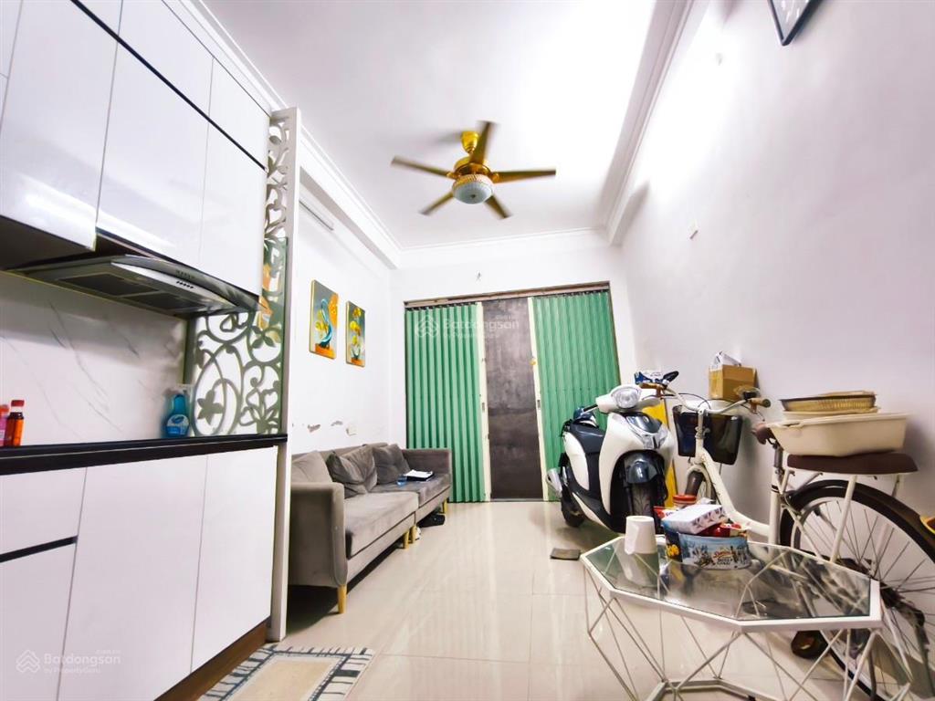 Nhà khương trung ngõ thông 4 tầng sạch đẹp  ở ngay gần hồ gần quy hoạch vành đai 2.5