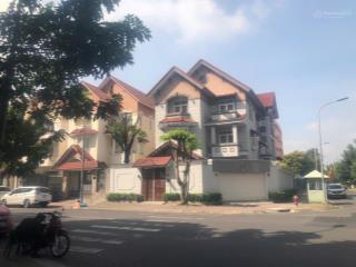 Bán biệt thự góc 2mt khu giải trí trung sơn bình chánh .tphcm