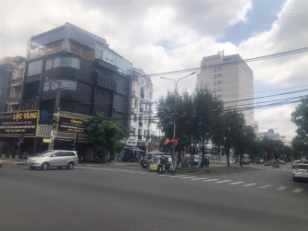 Bán nhà vị trí đẹp hướng đông 1 triệt 3 lầu mt đường số khu dân cư trung sơn bình chánh  tp.hcm