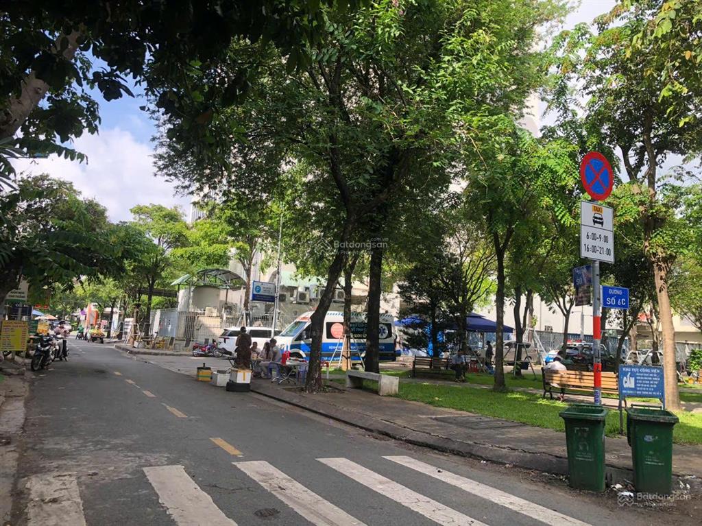 Bán khách sạn mt đường số sát vòng xoay giải trí trung sơn bình chánh tp.hcm