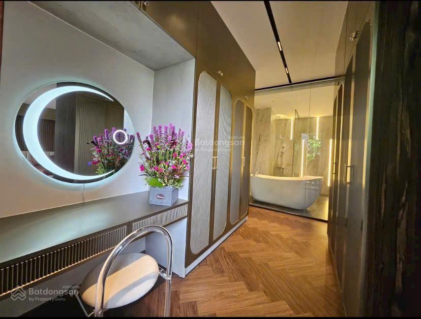 Bán biệt thự góc 2 mặt tiền khu him lam 6a khu giải trí trung sơn  bình chánh .tphcm