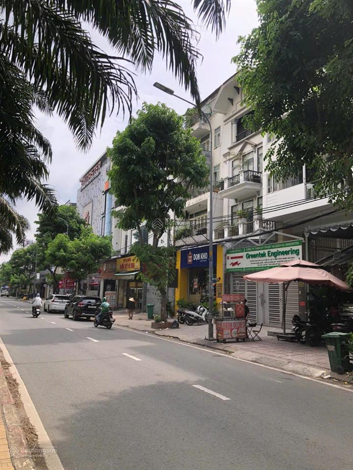 Bán tòa nhà mt  vị trí đẹp đường 9a khu giải trí trung sơn bình chánh tp.hcm