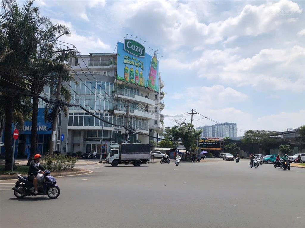 Bán toà nhà chdv mt kinh doanh ngay vòng xoay giải trí trung sơn bình chánh.tp.hcm