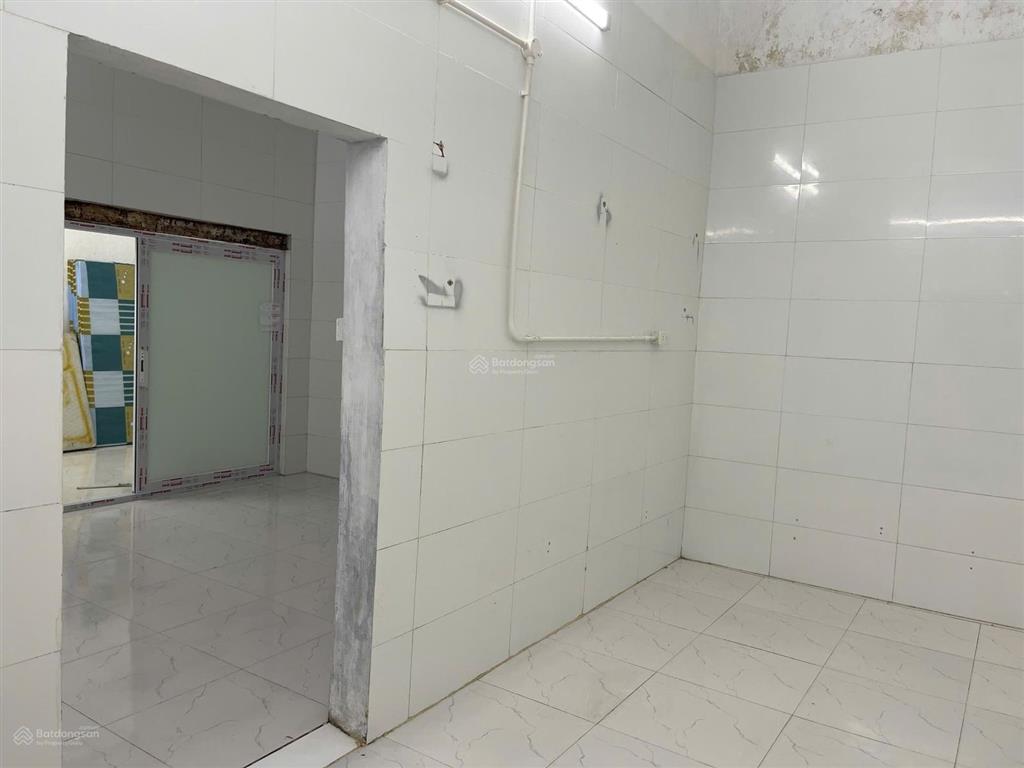 14tr/thchothuê90m2x3tầng ba nhàraphố,xe3 gácvàothợ xây15,20ngươiở kho,ở,kdoanhonnail,bạchmai,hbt