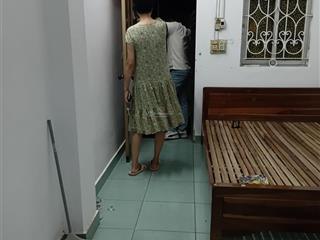 Ảnh thật 3tr/th cho thuê phòng tầng 3 dt 30m2, đường la thành, ô chợ dừa đống đa, cách 1 nhà ra phố