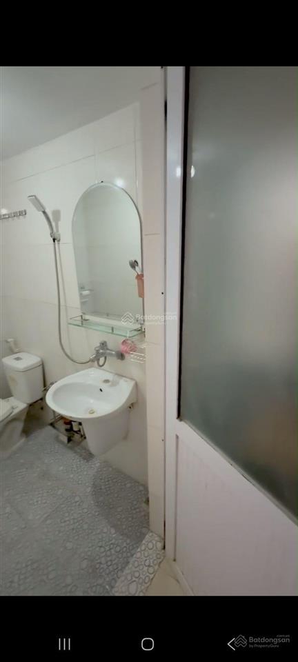 8trth(kbớt)(athật),chothuênhà35m2x3t,2 ngủ,2wc, bãigửi ô tôngaynhà,phốtạ quang bửu,hai ba trưng,hn