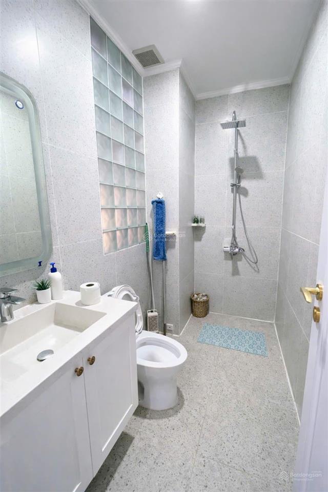 Nhà full nội thất cao cấp phường an phú cách cầu sg 1km , trệt 3 làu giá 38tr/ tháng