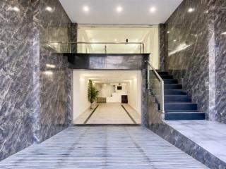 Nhà nguyễn hoàng có hầm để xe rộng 3 lầu phù hợp mọi ngành nghề, giá 40 triệu/tháng