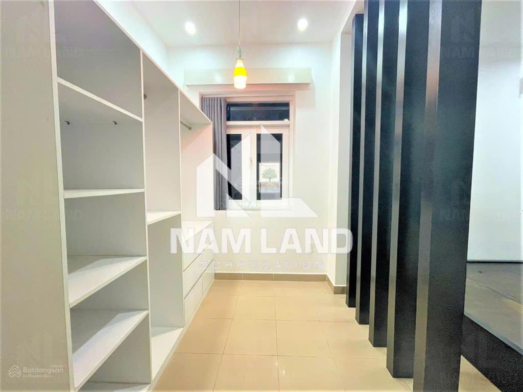 Villa gần sông sài gòn, cách cầu sài gòn 500m ngang 10m trệt 2 lầu sân thượng giá 35tr