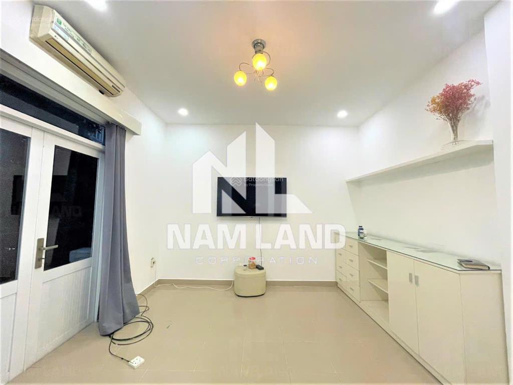 Villa gần sông sài gòn, cách cầu sài gòn 500m ngang 10m trệt 2 lầu sân thượng giá 35tr