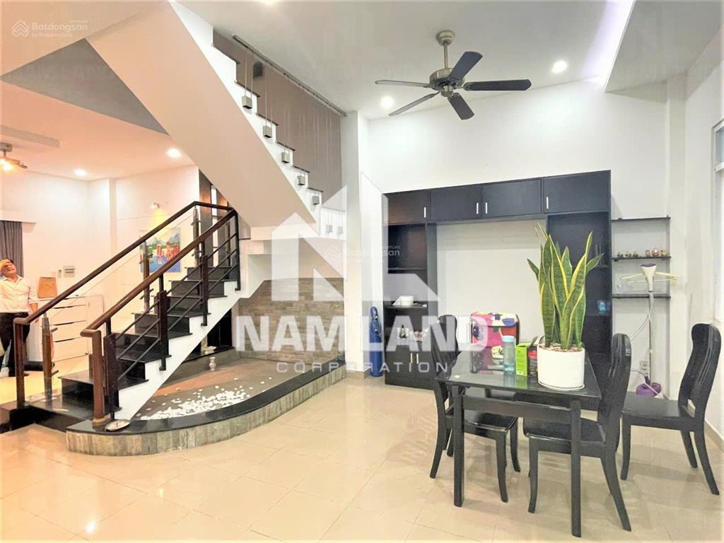 Villa gần sông sài gòn, cách cầu sài gòn 500m ngang 10m trệt 2 lầu sân thượng giá 35tr