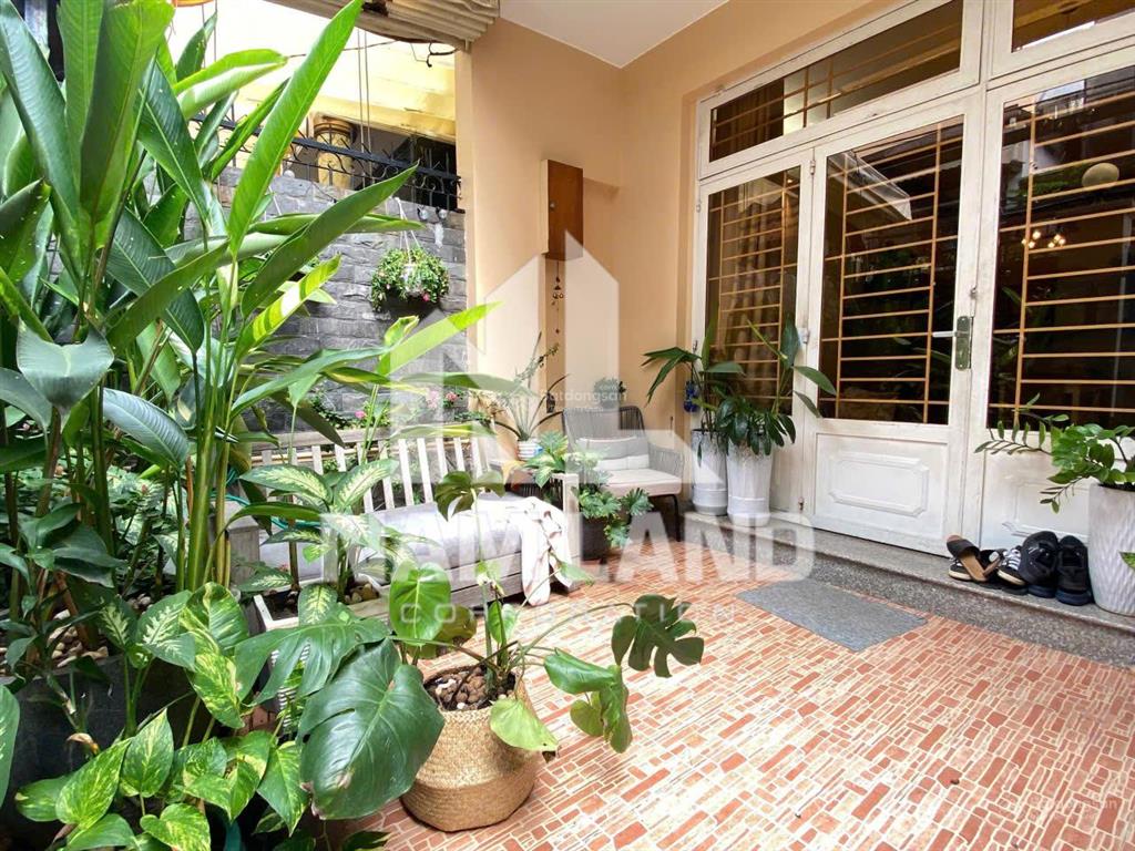 Hot nhà siêu đẹp , 4 phòng full nội thất , có sân thượng cực chill giá 32tr