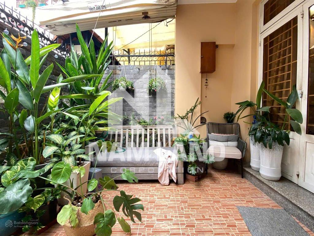 Hot nhà siêu đẹp , 4 phòng full nội thất , có sân thượng cực chill giá 32tr