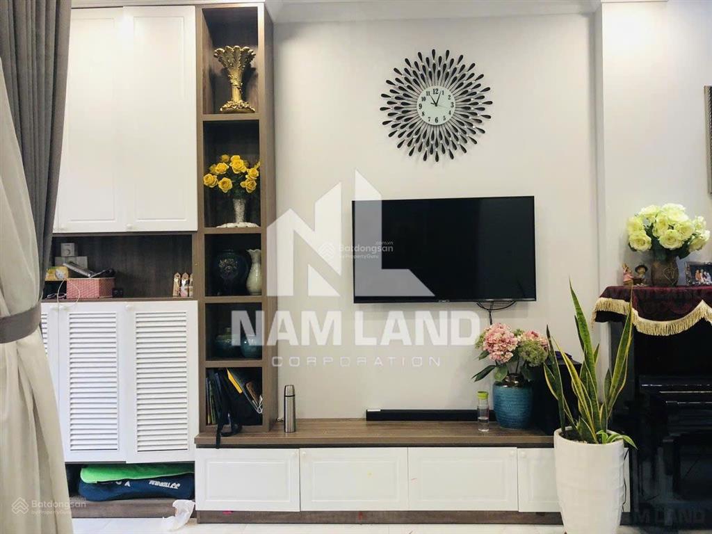Hàng hiếm gần cầu sài gòn nhà 5m, 4pn full nội thất, giá cực tốt 40tr