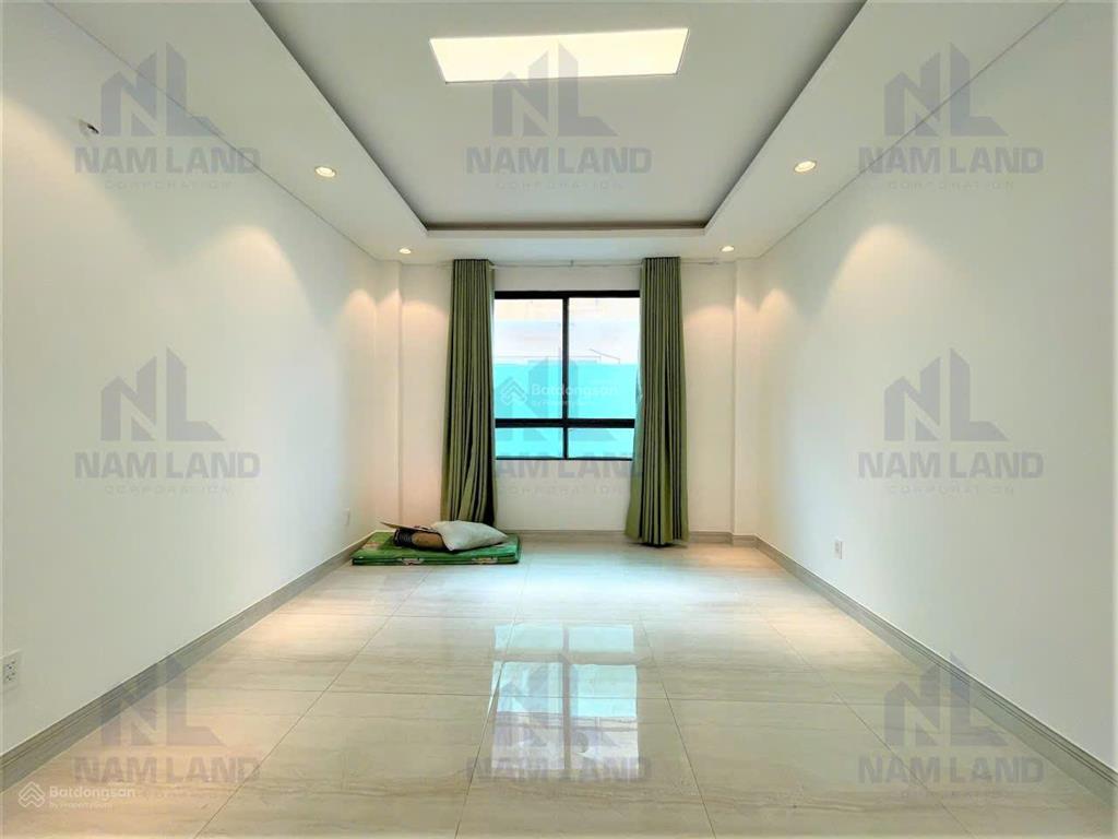 Nhà đường bùi tá hán gần cầu sài gòn, có hầm để xe rộng, trệt 3 lầu 6 phòng giá 36tr