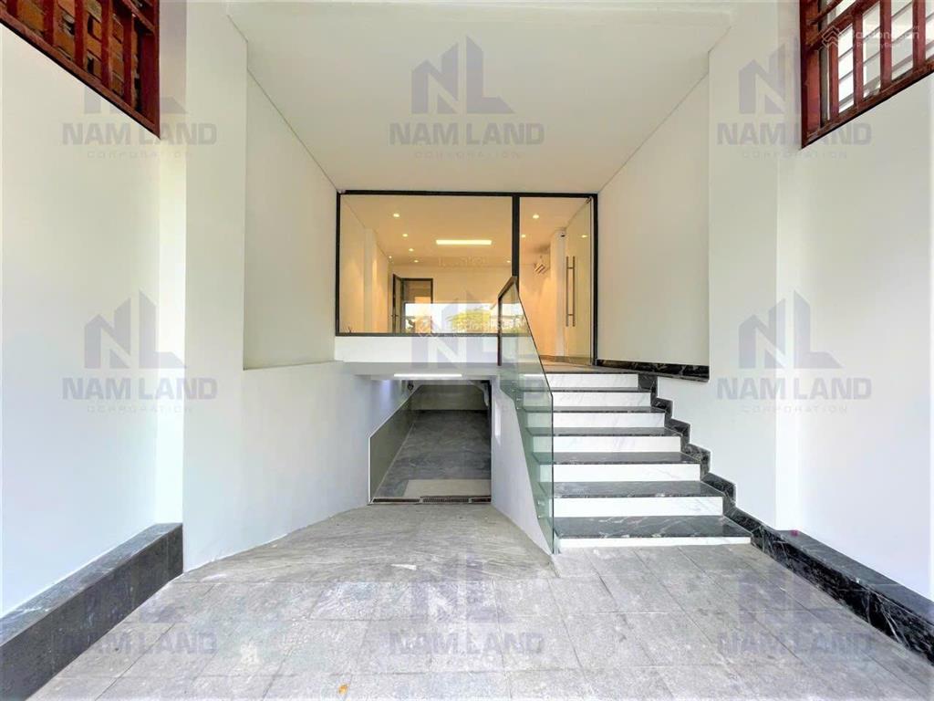 Nhà đường bùi tá hán gần cầu sài gòn, có hầm để xe rộng, trệt 3 lầu 6 phòng giá 36tr