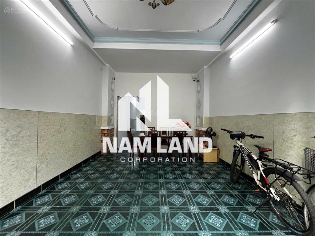 Nhà khu compound trần não có bảo vệ , trệt 2 lầu sân thượng giá 25tr
