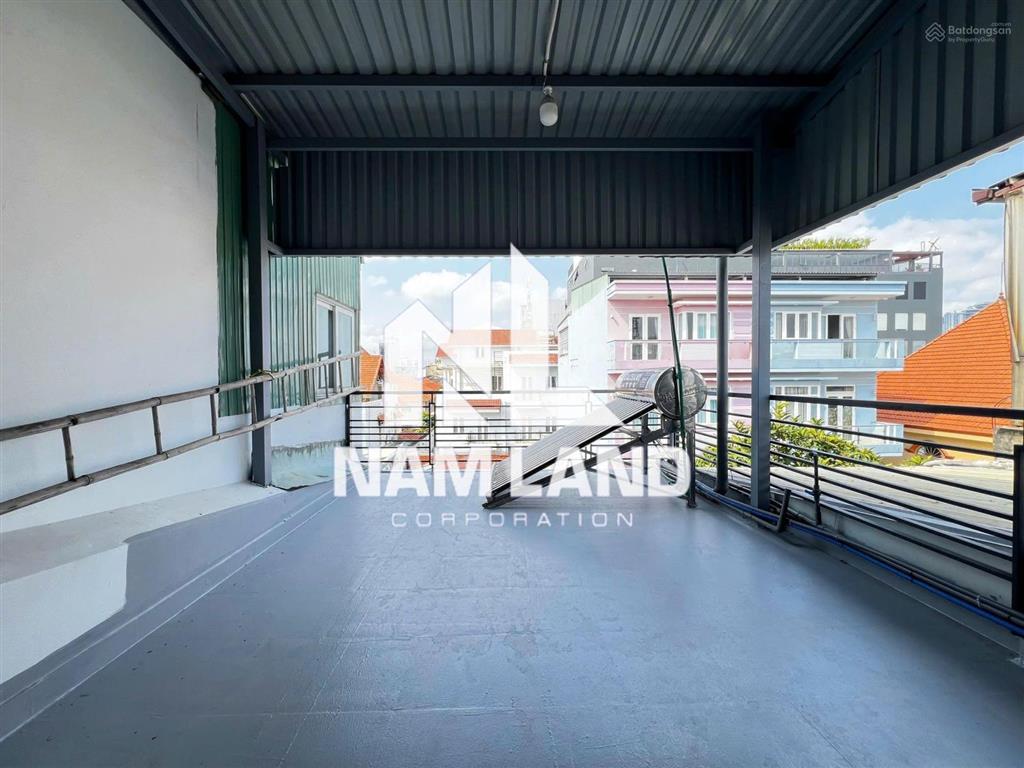Nhà khu compound trần não có bảo vệ , trệt 2 lầu sân thượng giá 25tr