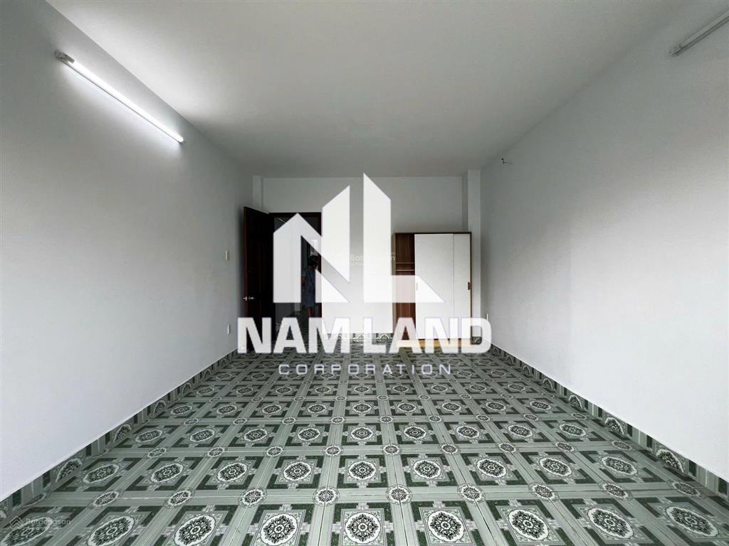 Nhà khu compound trần não có bảo vệ , trệt 2 lầu sân thượng giá 25tr