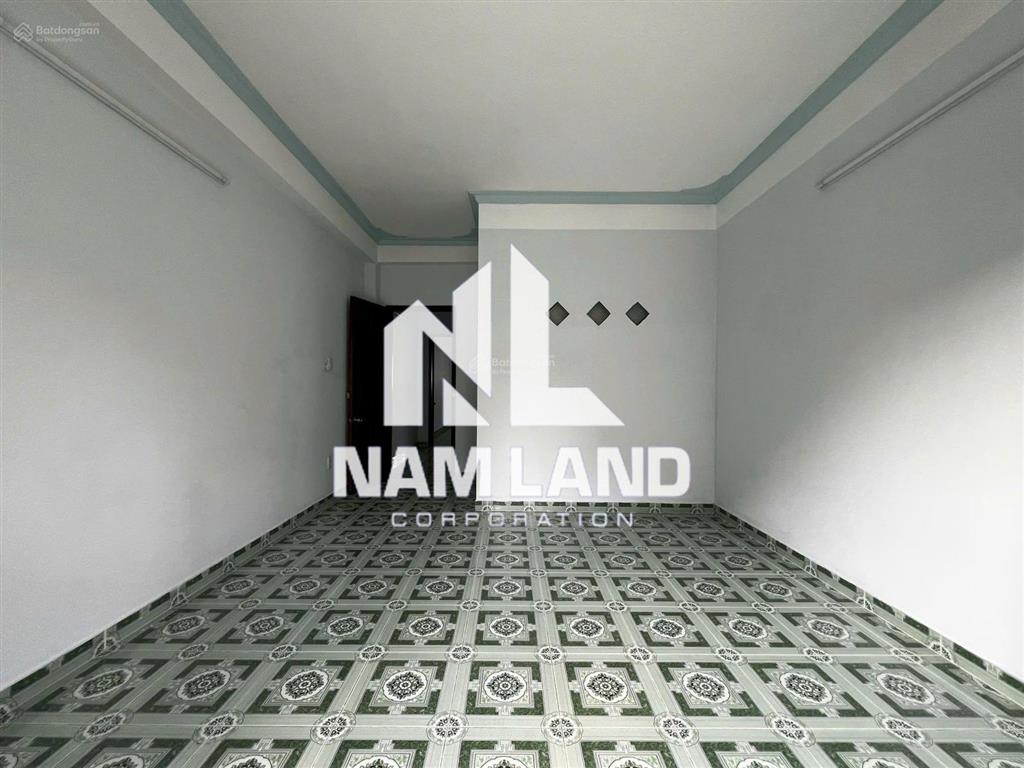 Nhà khu compound trần não có bảo vệ , trệt 2 lầu sân thượng giá 25tr