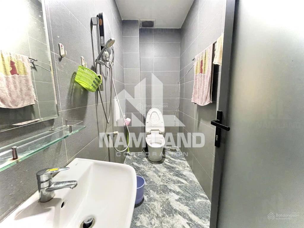 Nhà q2 gần cầu sg trệt 1 lầu phù hợp ở với văn phòng giá 25tr