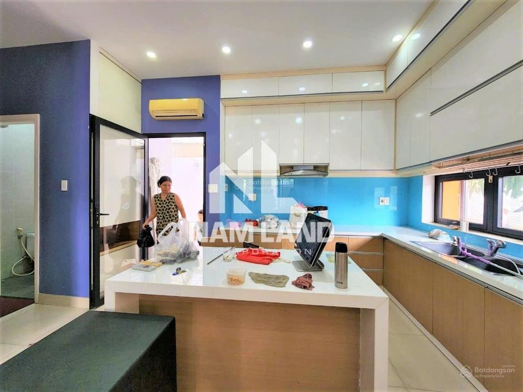 Villa mini căn góc 2 mt q2 gần chung cư sun avenue, 10 phút đi xe qua hầm thủ thiêm giá 50tr