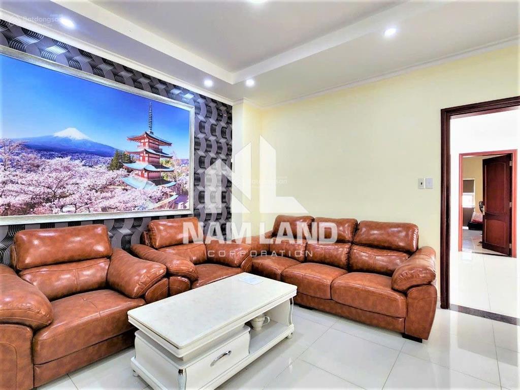 Nhà căn góc 2 mt, hầm để xe rộng phù hợp văn phòng gần nút giao lương định của  mai chí thọ