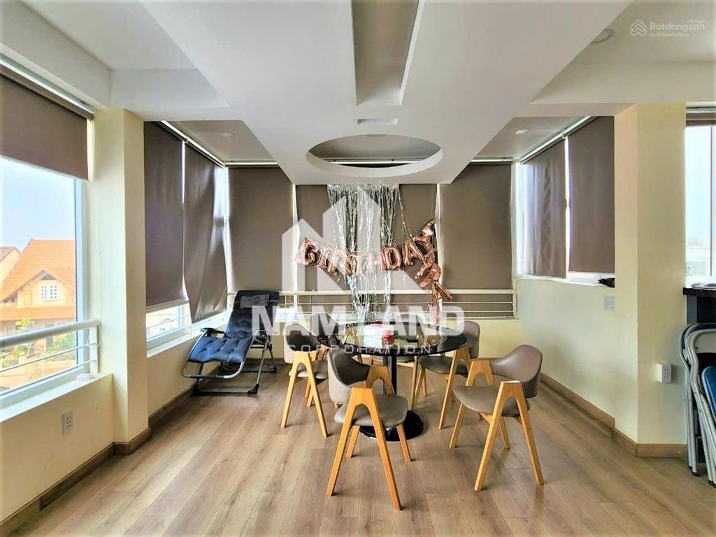 Nhà căn góc 2 mt, hầm để xe rộng phù hợp văn phòng gần nút giao lương định của  mai chí thọ